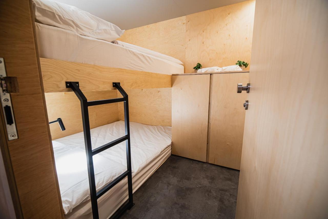 Dragons Dream Hostel Ljubljana Ngoại thất bức ảnh