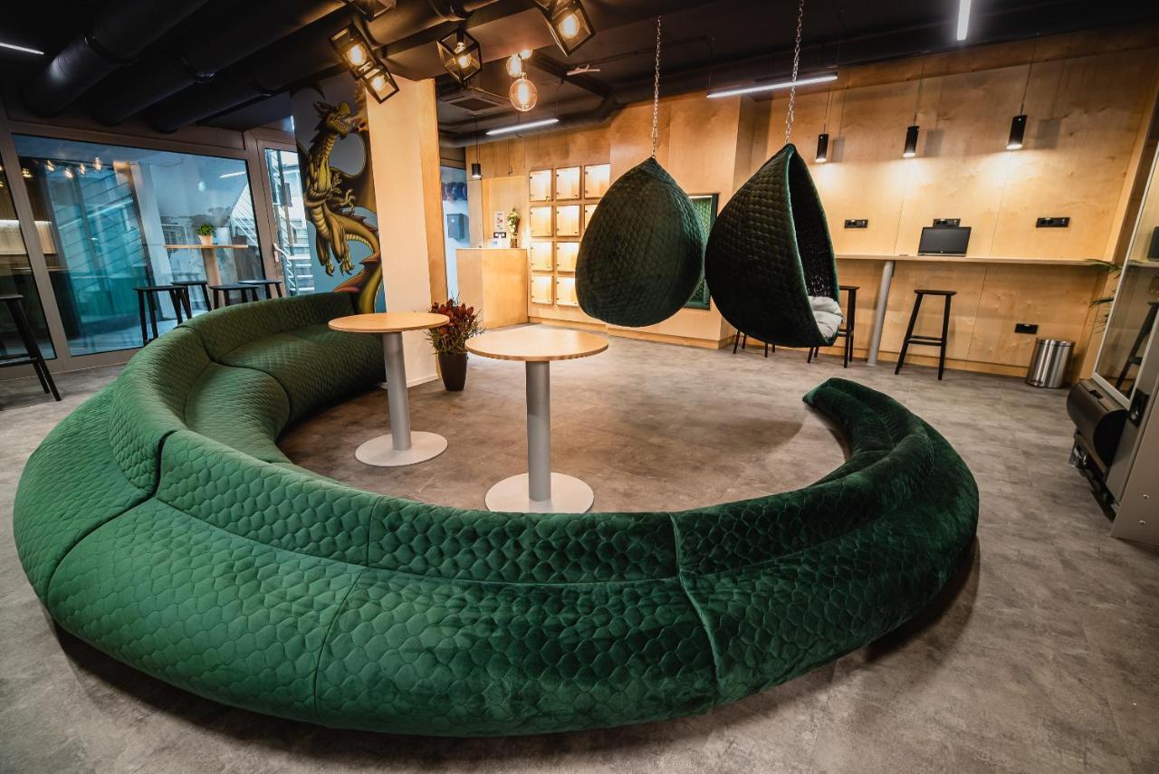 Dragons Dream Hostel Ljubljana Ngoại thất bức ảnh