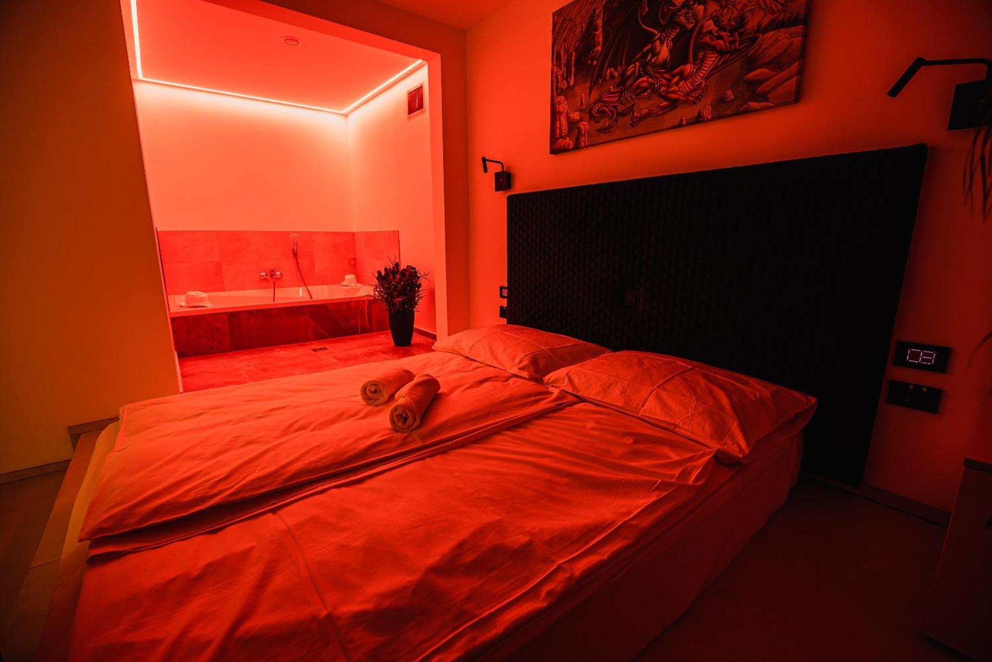 Dragons Dream Hostel Ljubljana Phòng bức ảnh