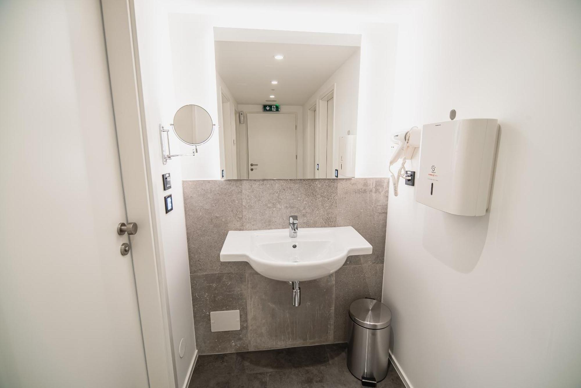 Dragons Dream Hostel Ljubljana Phòng bức ảnh